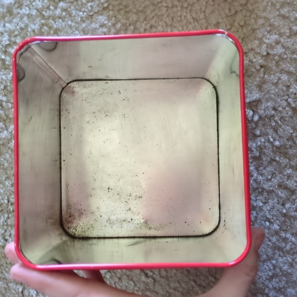 Tin - Picture 6 of 7